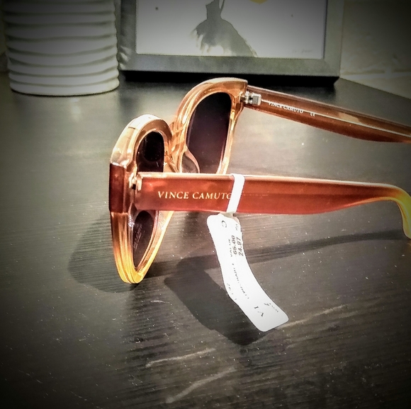 Vince Camuto - Picture 3 of 3